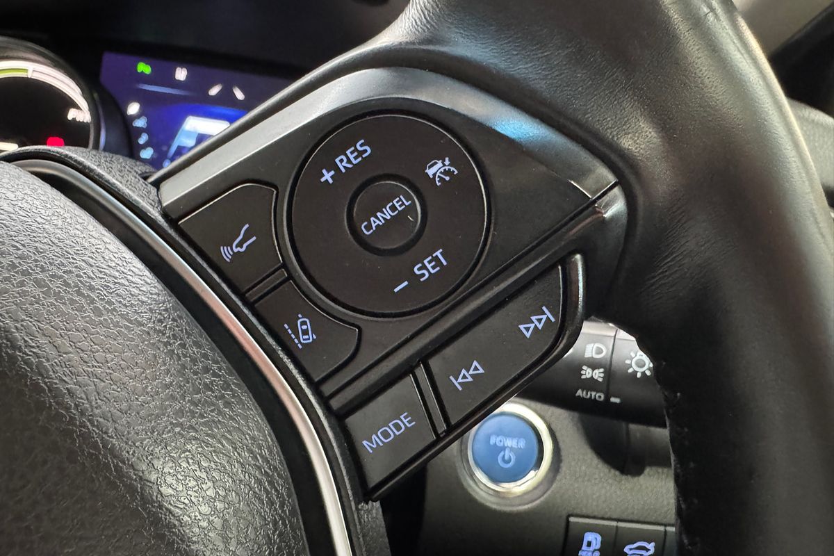2019 Toyota Camry Ascent Sport AXVH71R