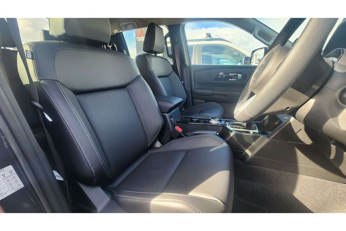 2025 Mitsubishi Triton GLS MV 4X4