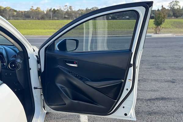 2014 Mazda 2 Genki DJ Series
