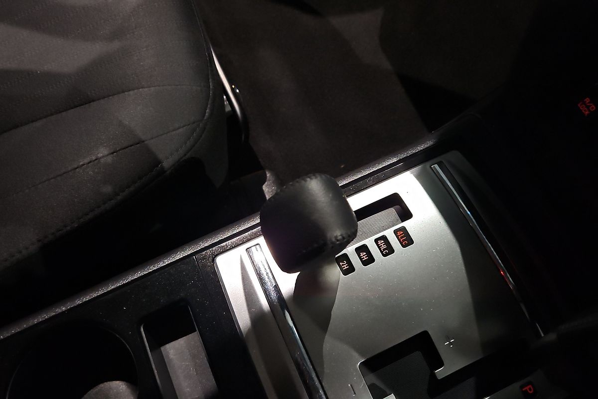 2017 Mitsubishi Pajero GLX NX