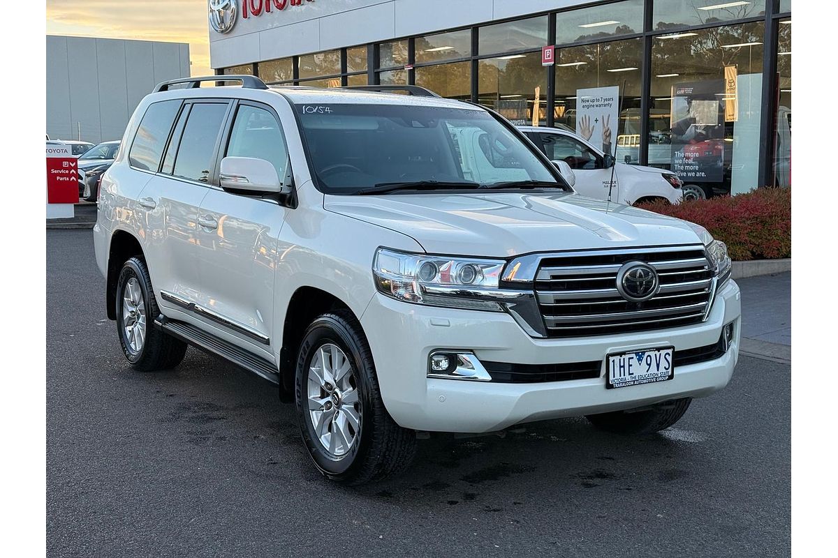 2016 Toyota Landcruiser Sahara VDJ200R