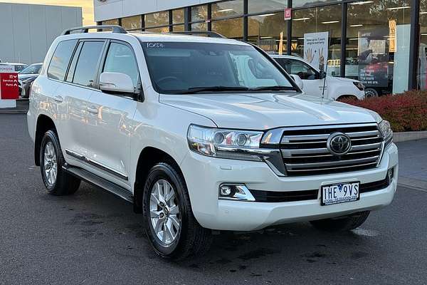 2016 Toyota Landcruiser Sahara VDJ200R