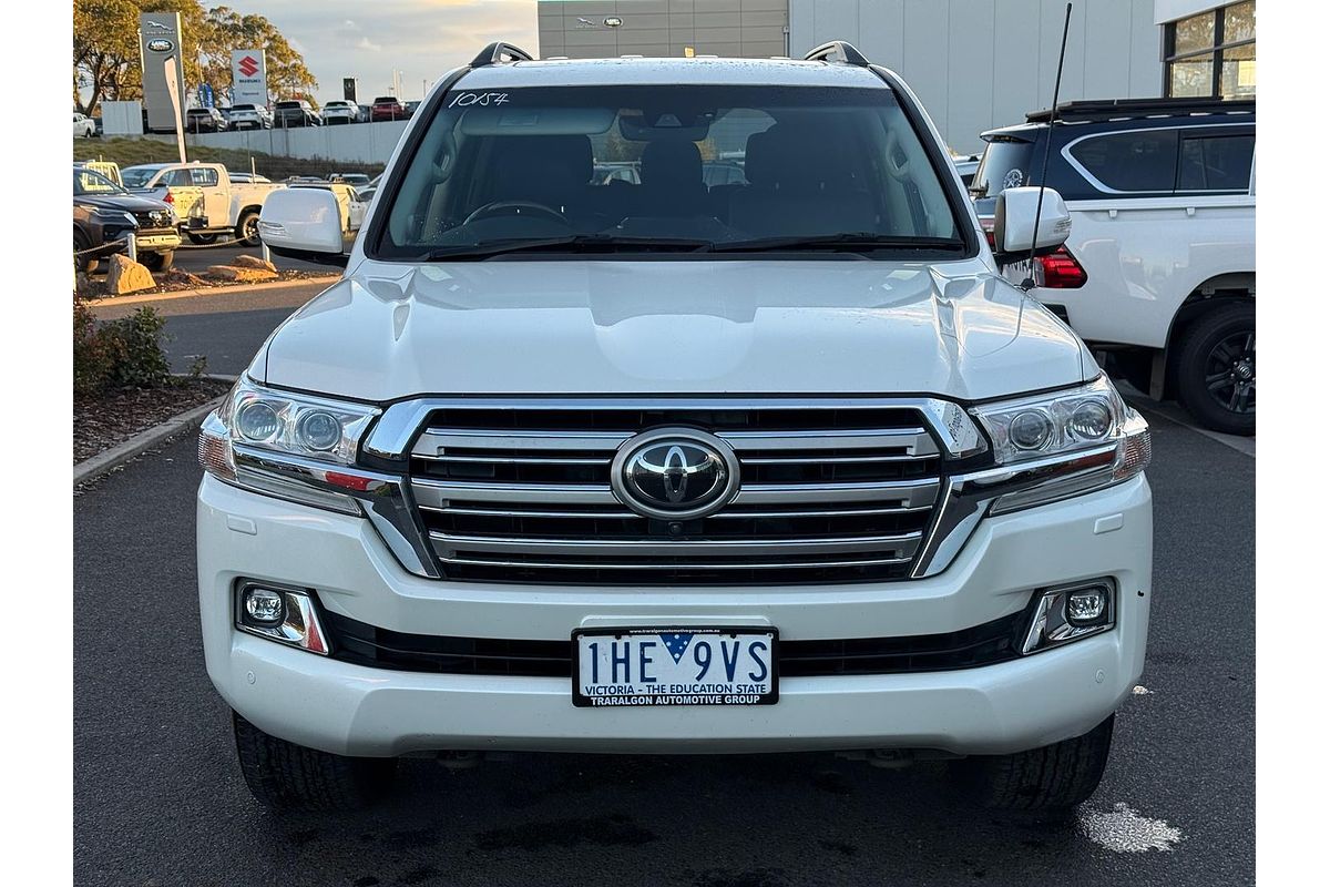 2016 Toyota Landcruiser Sahara VDJ200R