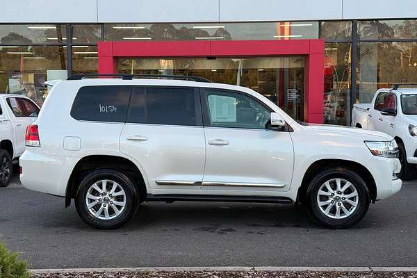 2016 Toyota Landcruiser Sahara VDJ200R