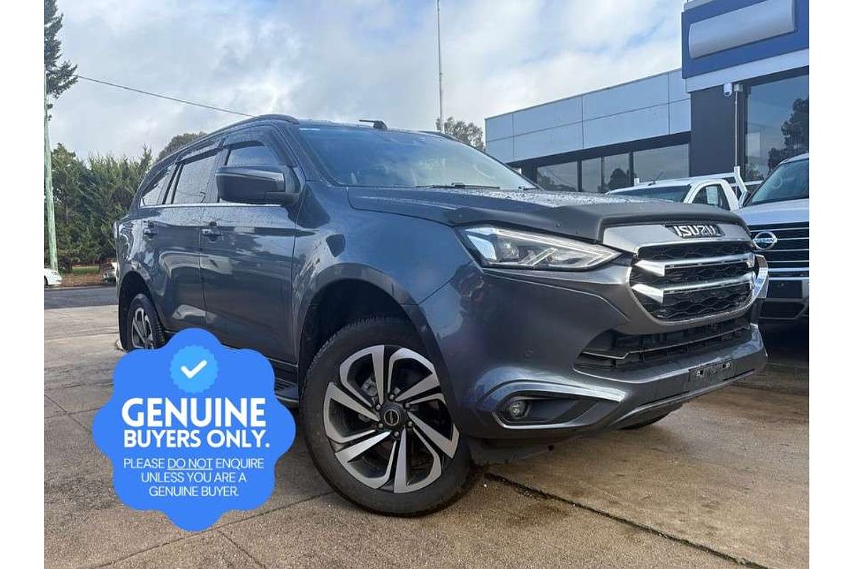 2022 Isuzu MU-X LS-T