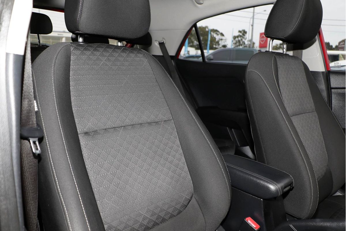 2017 Kia Rio S YB