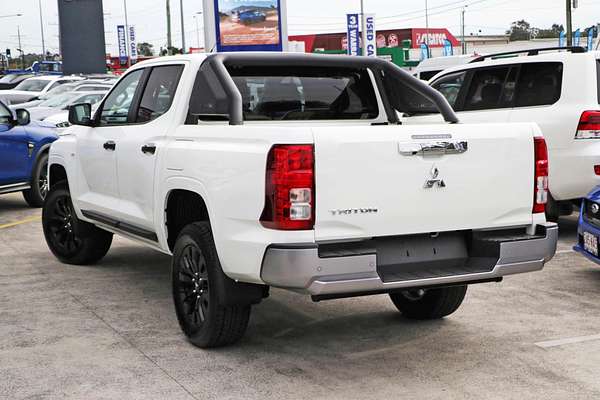 2025 Mitsubishi Triton GLX-R MV 4X4