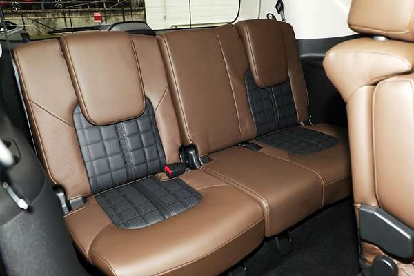 2025 Nissan Patrol Ti-L Y62