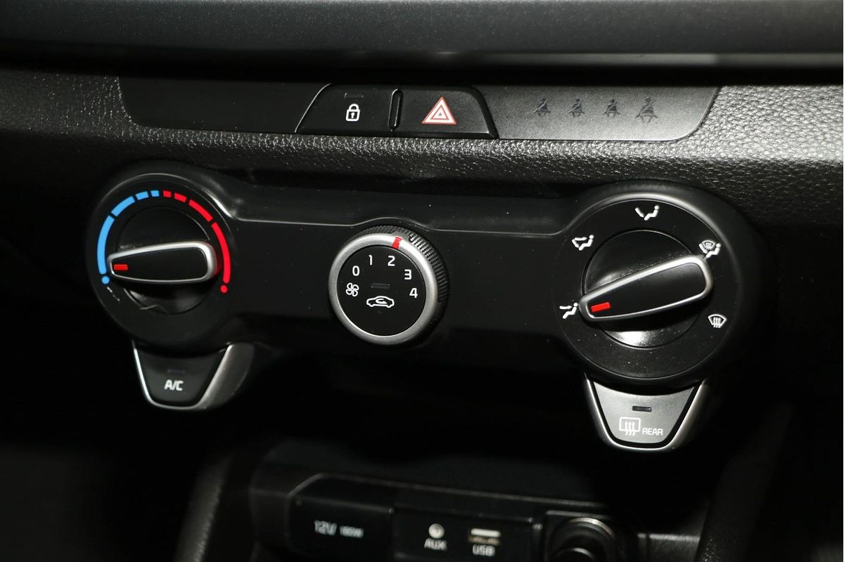 2017 Kia Rio S YB
