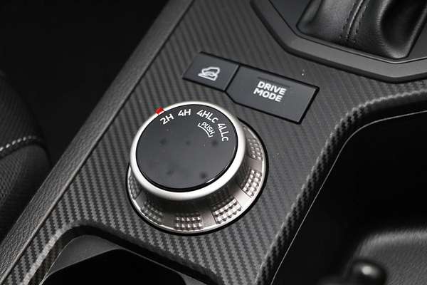2025 Mitsubishi Triton GLX-R MV 4X4