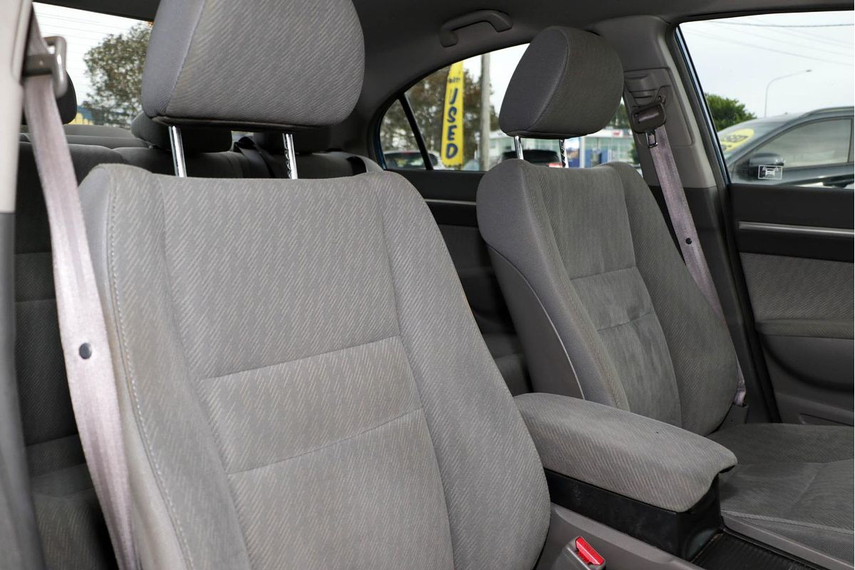 2011 Honda Civic VTi-L 8th Gen