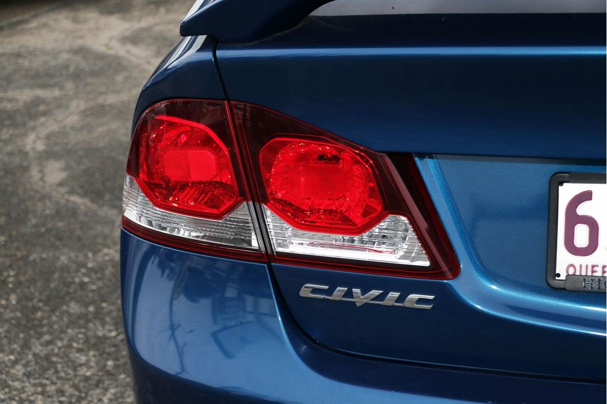 2011 Honda Civic VTi-L 8th Gen