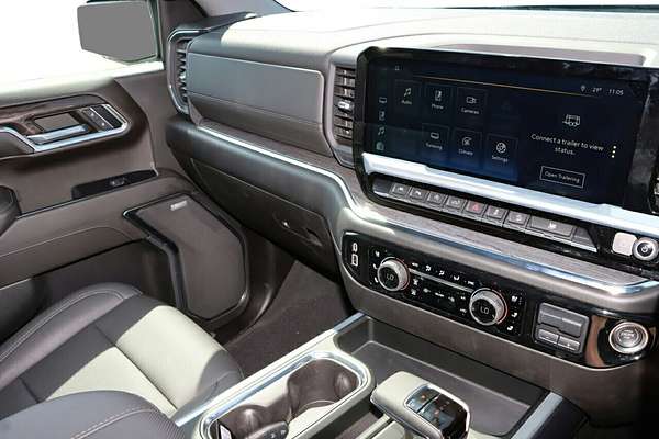 2025 Chevrolet Silverado 1500 LTZ Premium W/Tech Pack T1 4X4