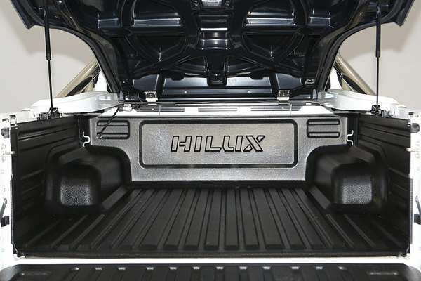 2023 Toyota Hilux SR5 GUN126R 4X4