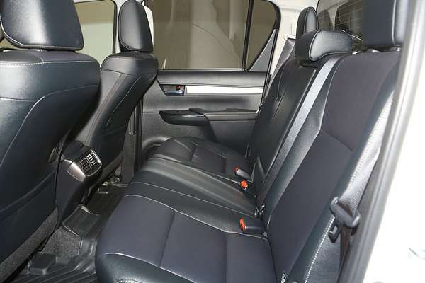 2023 Toyota Hilux SR5 GUN126R 4X4