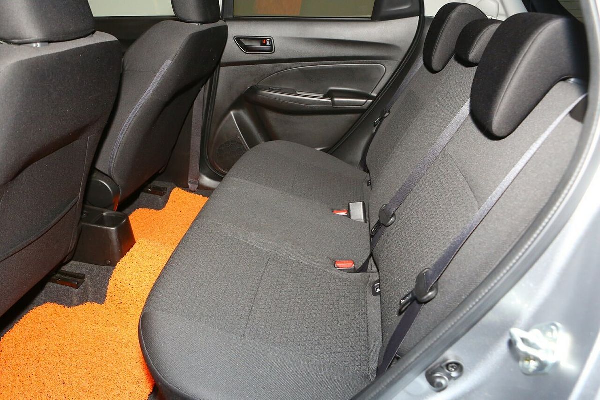 2019 Suzuki Swift GL Navigator AZ