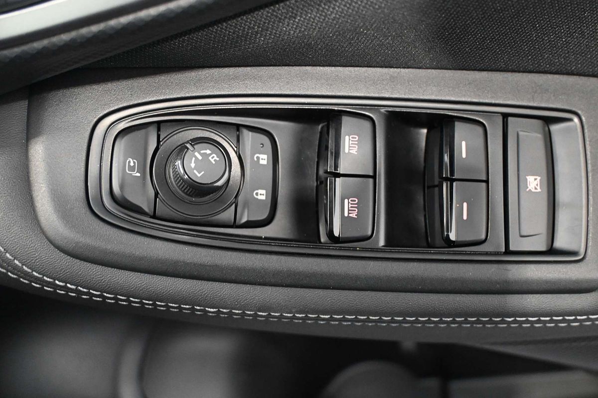 2021 Subaru Forester 2.5i S5