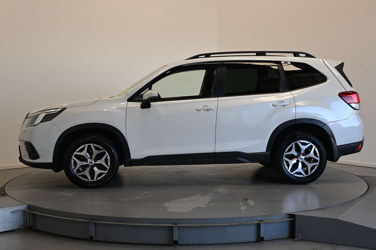 2021 Subaru Forester 2.5i S5