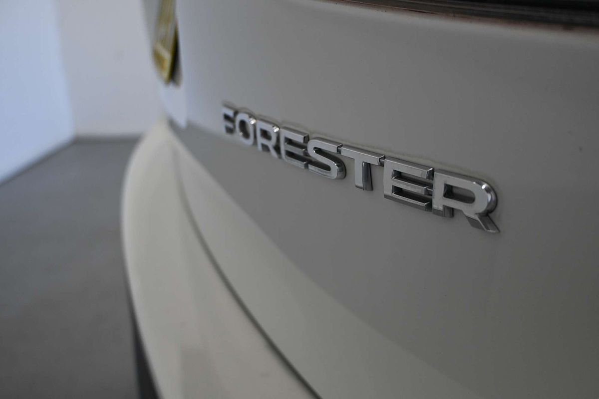 2021 Subaru Forester 2.5i S5