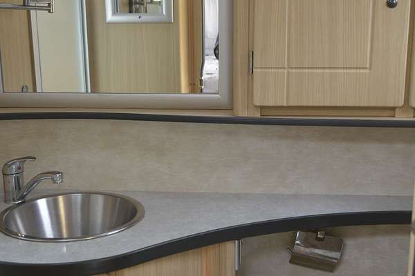 2011 Jurgens Lunagazer J2403