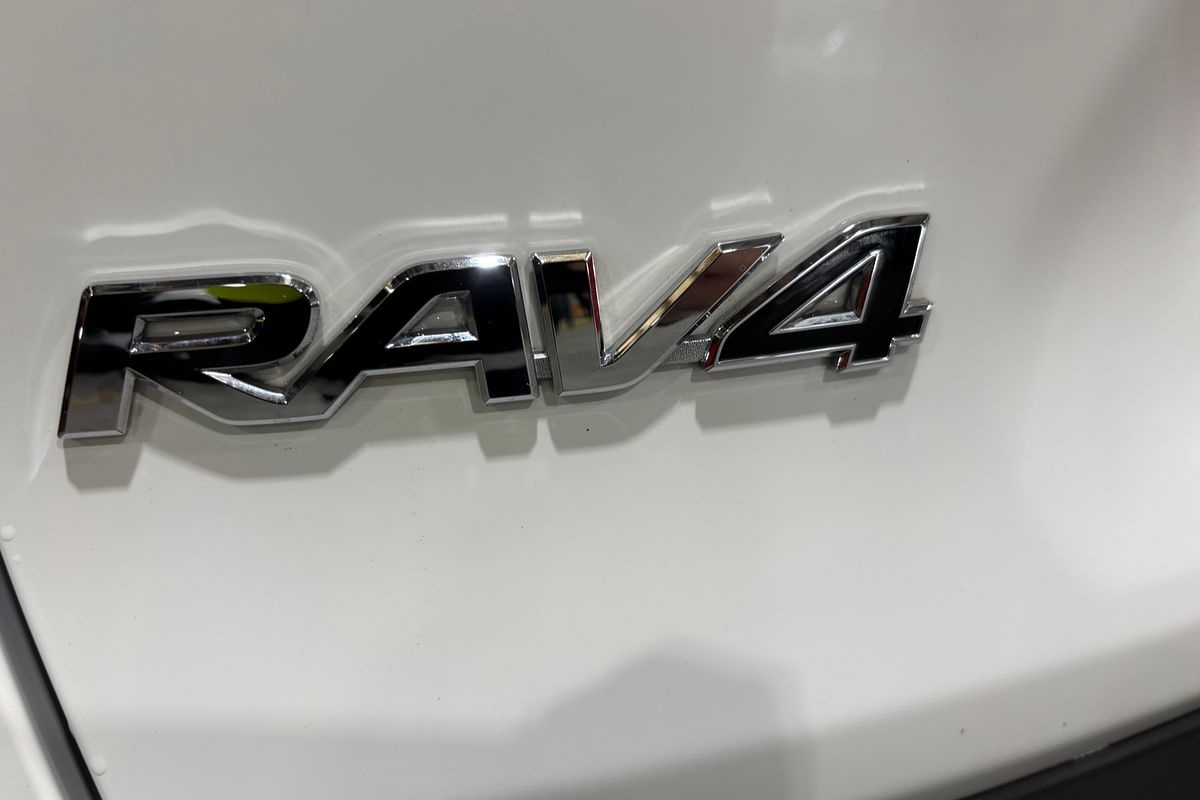 2021 Toyota RAV4 Cruiser AXAH52R