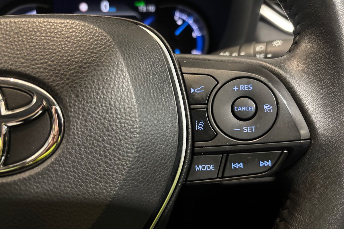 2021 Toyota RAV4 Cruiser AXAH52R