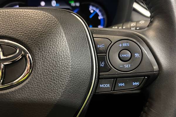 2021 Toyota RAV4 Cruiser AXAH52R