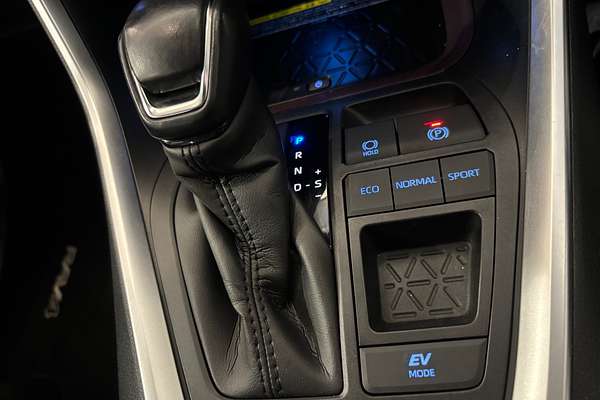 2021 Toyota RAV4 Cruiser AXAH52R