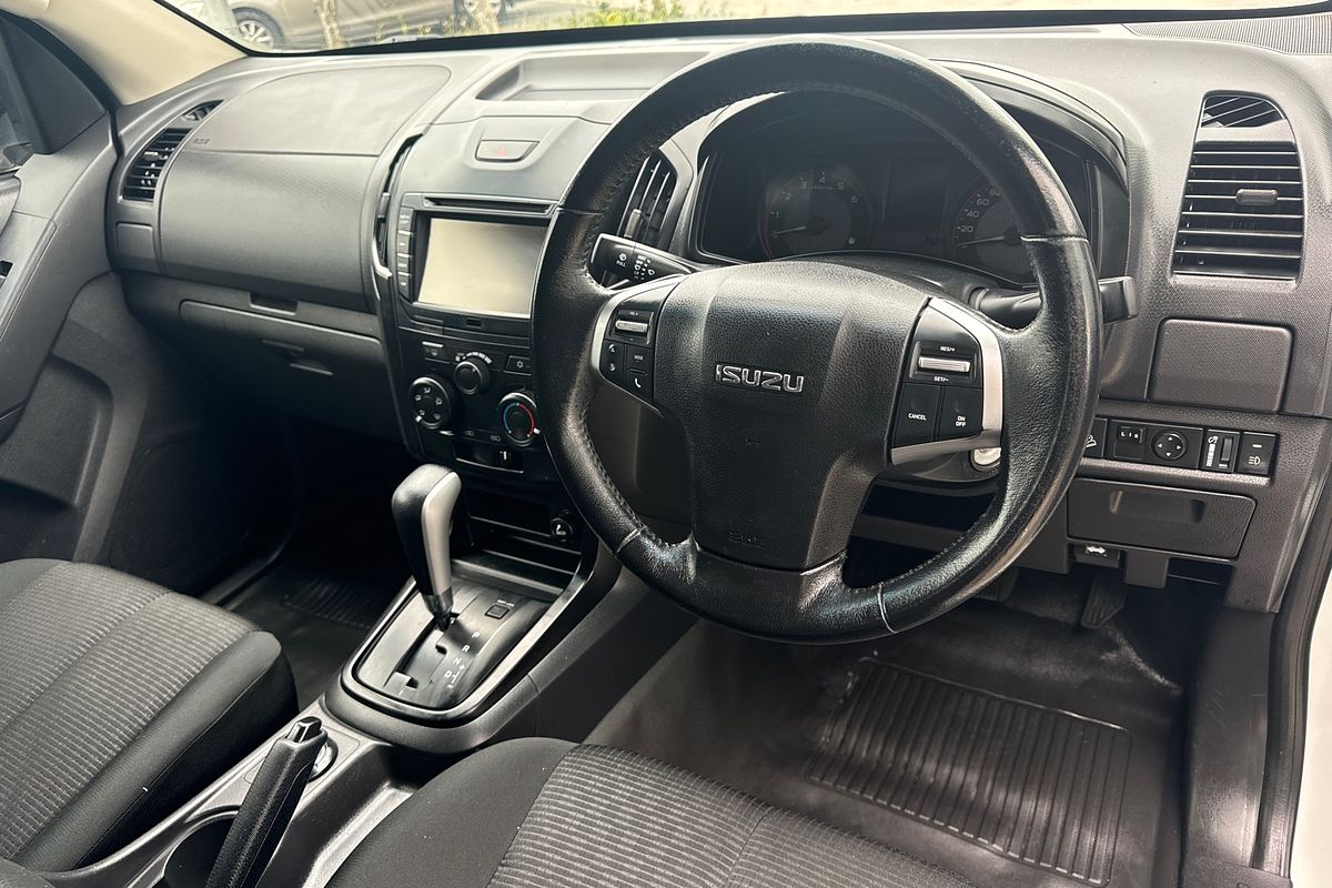 2018 Isuzu D-MAX SX  4X4