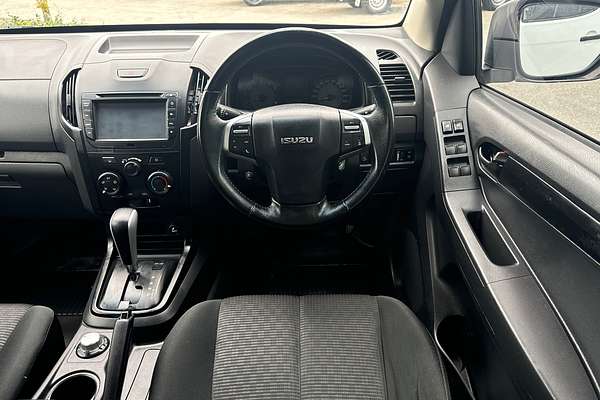 2018 Isuzu D-MAX SX  4X4