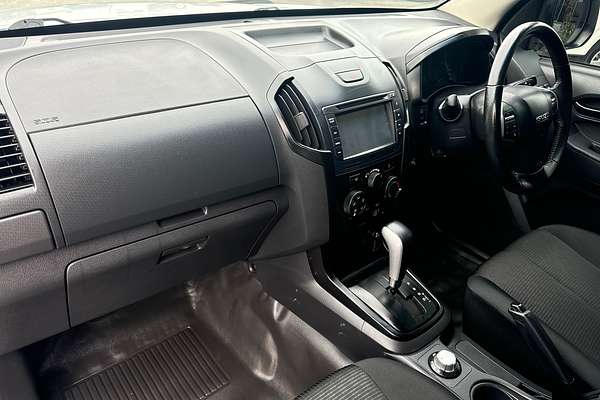 2018 Isuzu D-MAX SX  4X4