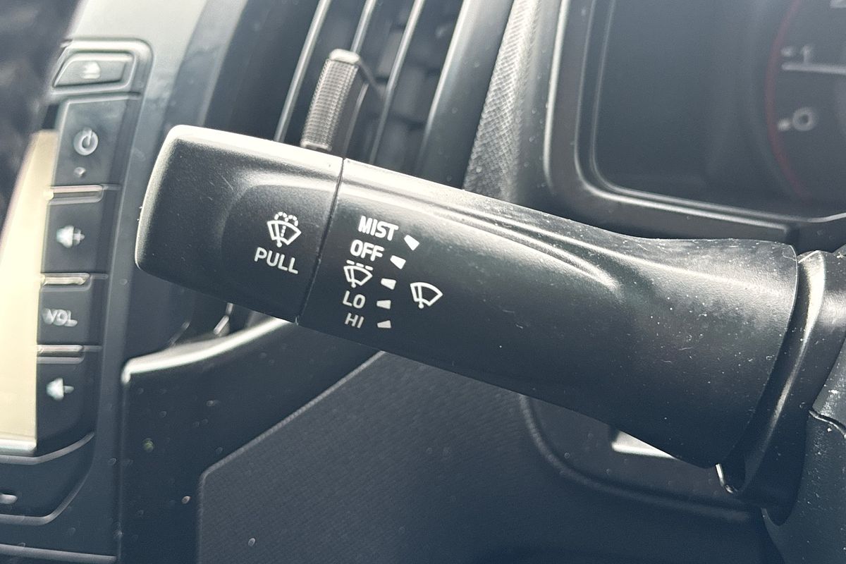 2018 Isuzu D-MAX SX  4X4