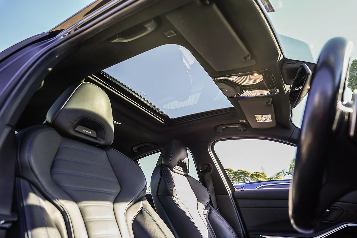 2023 BMW 3 Series 330i M Sport G20 LCI