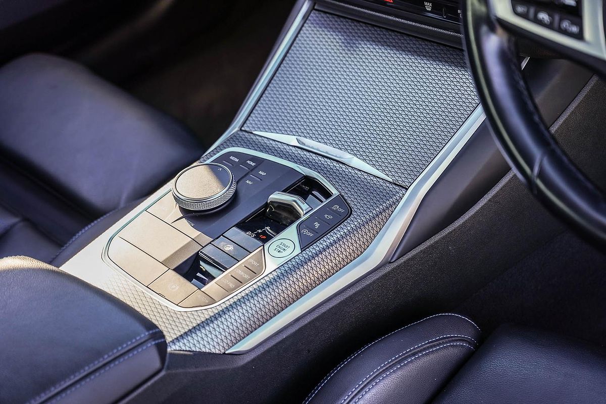 2023 BMW 3 Series 330i M Sport G20 LCI
