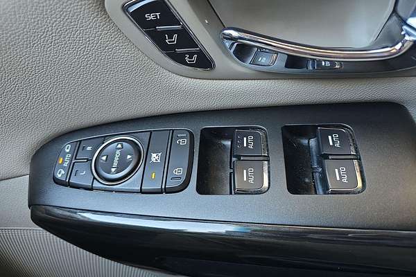 2019 Kia Carnival Platinum YP