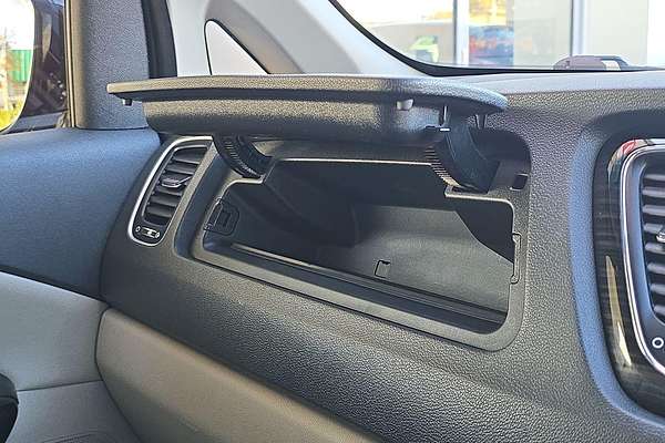 2019 Kia Carnival Platinum YP