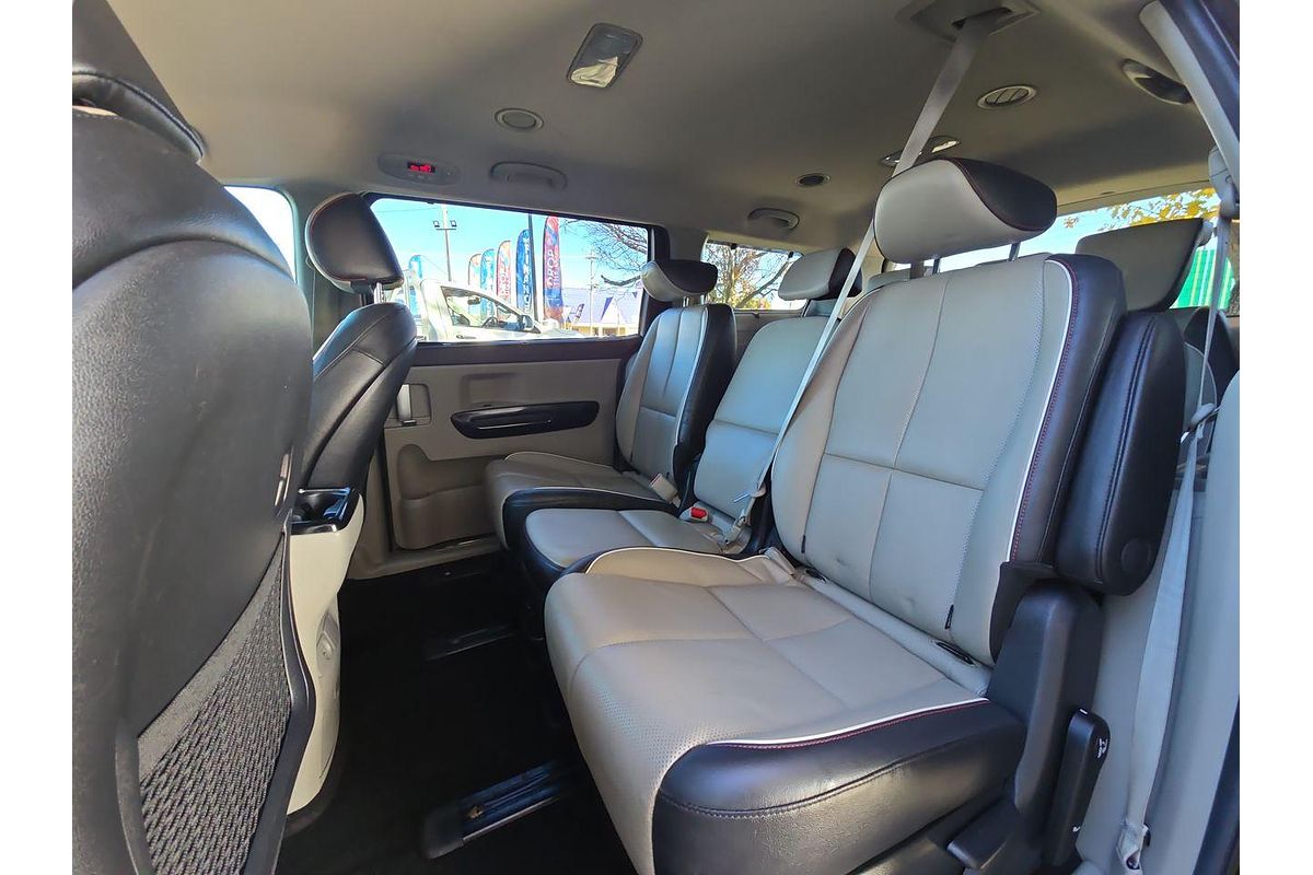 2019 Kia Carnival Platinum YP