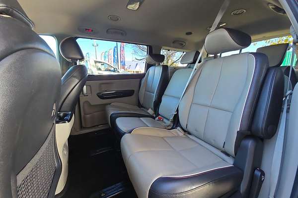 2019 Kia Carnival Platinum YP