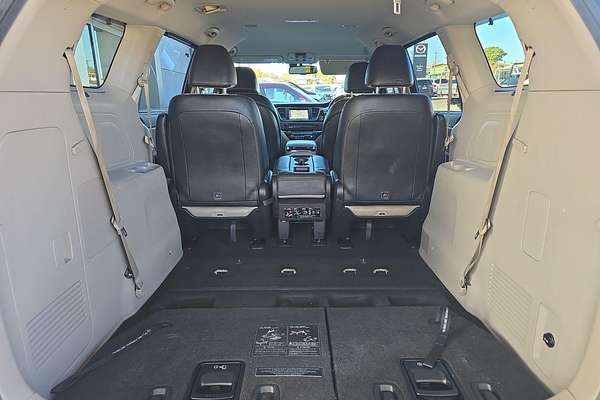 2019 Kia Carnival Platinum YP