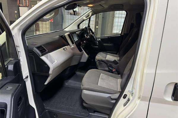2020 Toyota Hiace  GDH300R LWB