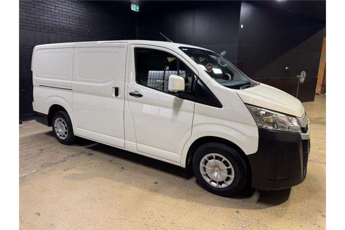 2020 Toyota Hiace  GDH300R LWB