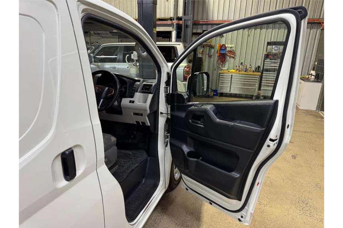 2020 Toyota Hiace  GDH300R LWB
