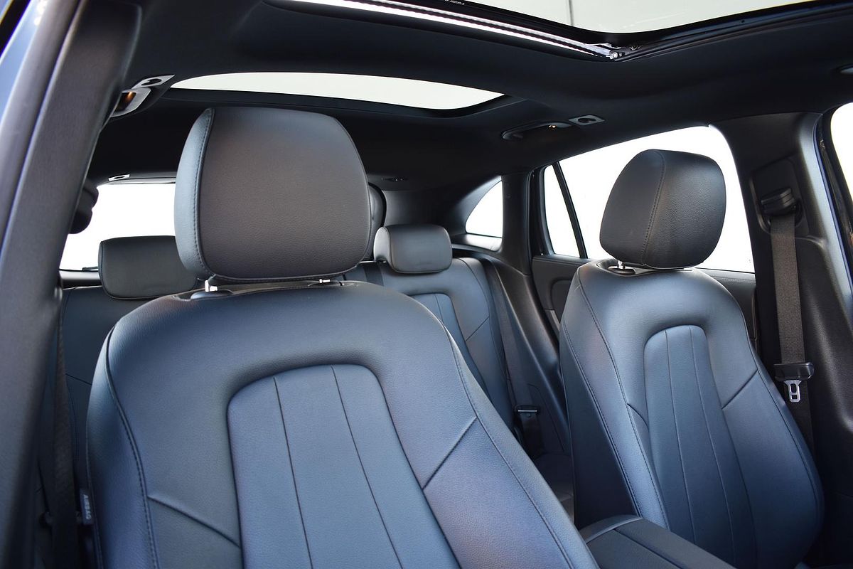 2022 Mercedes-Benz GLA-Class GLA250 H247