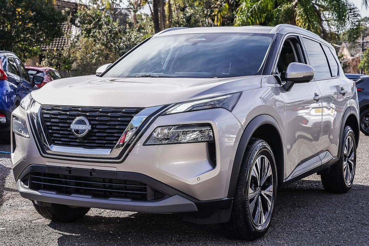 2024 Nissan X-TRAIL ST-L T33