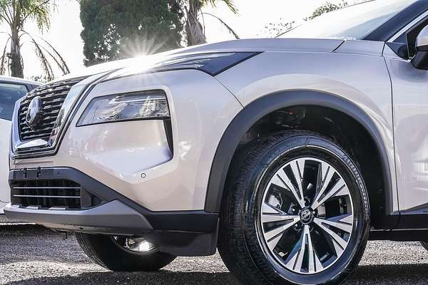 2024 Nissan X-TRAIL ST-L T33