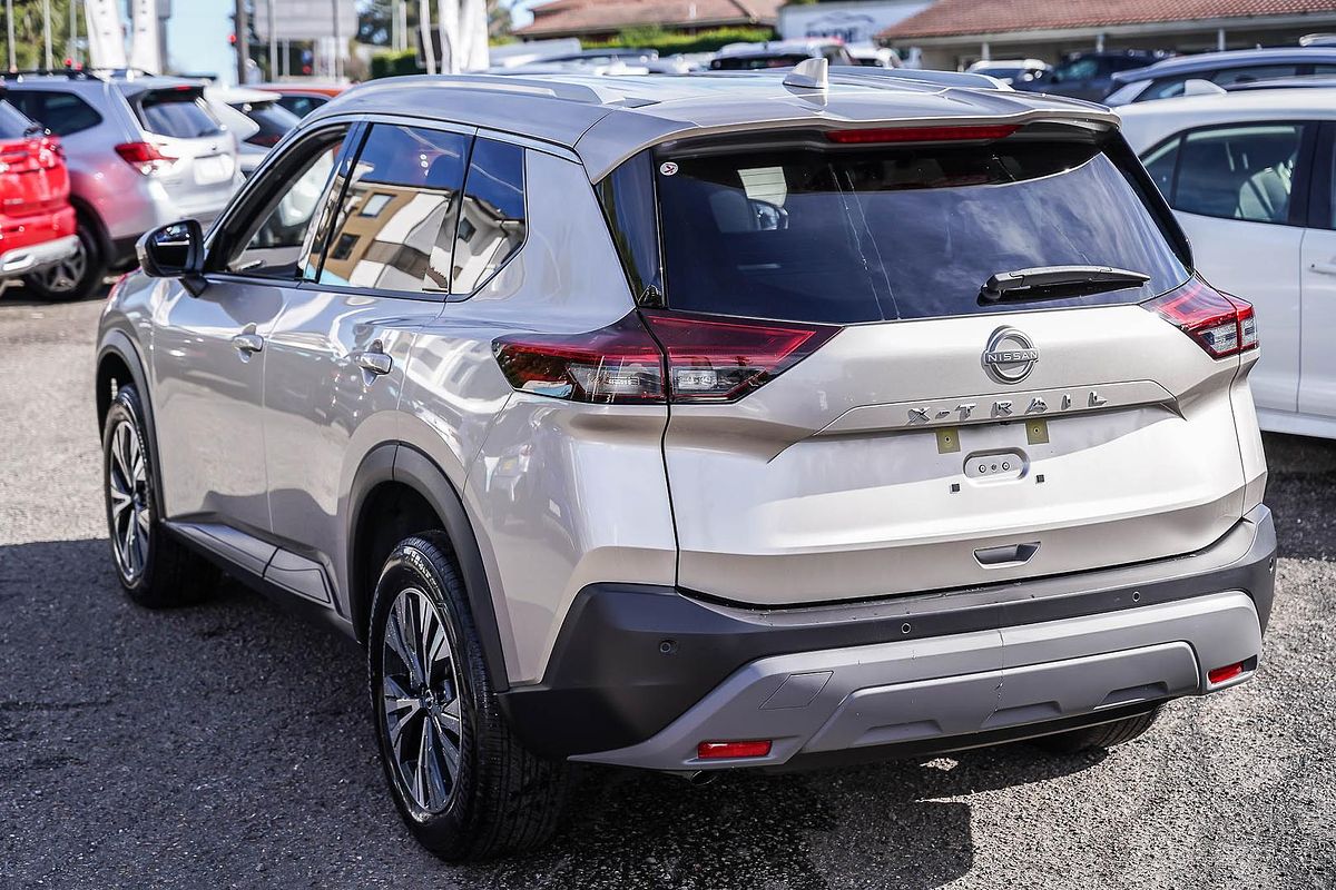 2024 Nissan X-TRAIL ST-L T33