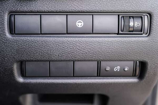 2024 Nissan X-TRAIL ST-L T33