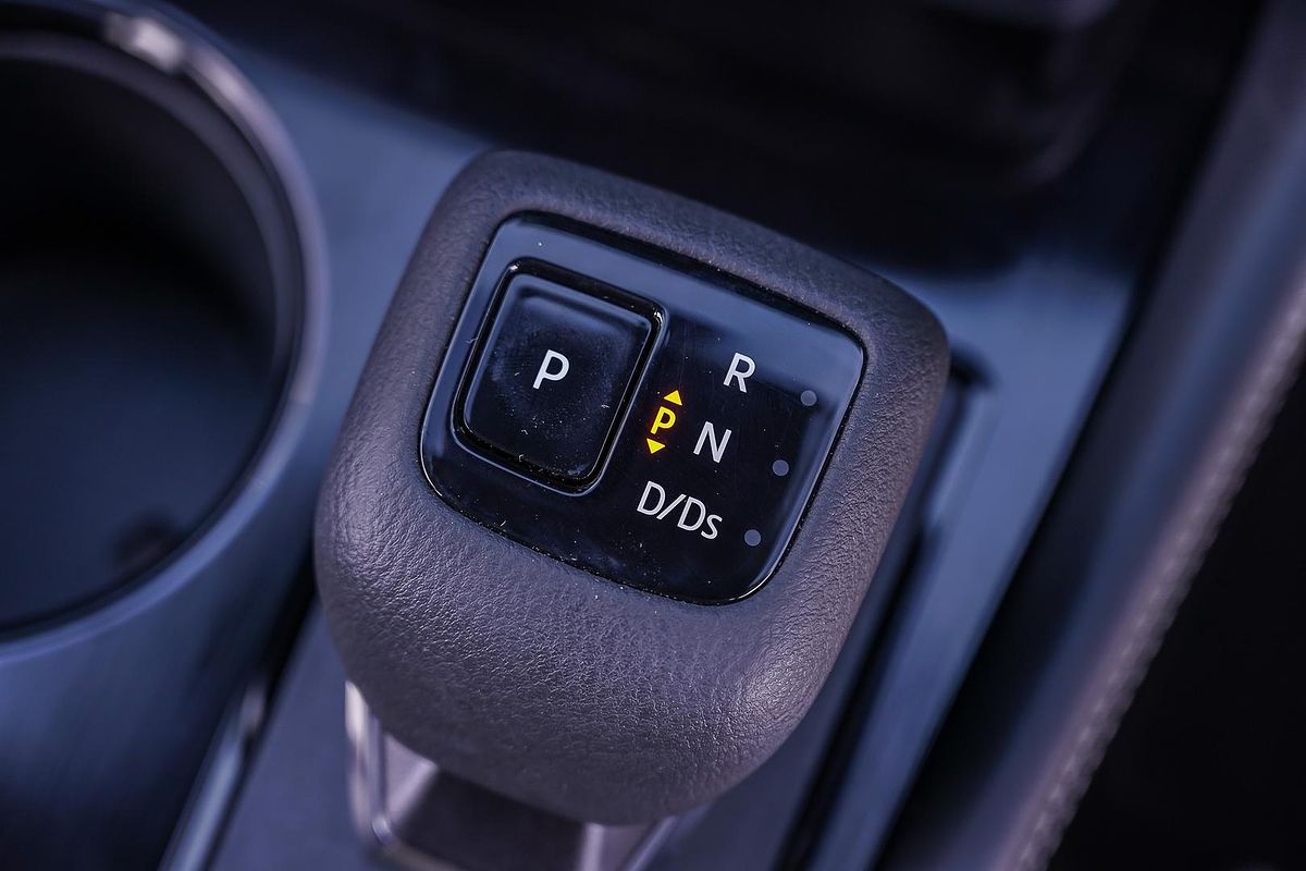 2024 Nissan X-TRAIL ST-L T33