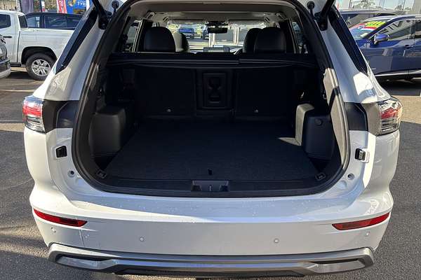 2025 Mitsubishi Outlander Exceed ZM