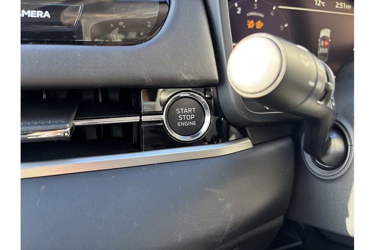 2025 Mitsubishi Outlander Exceed ZM